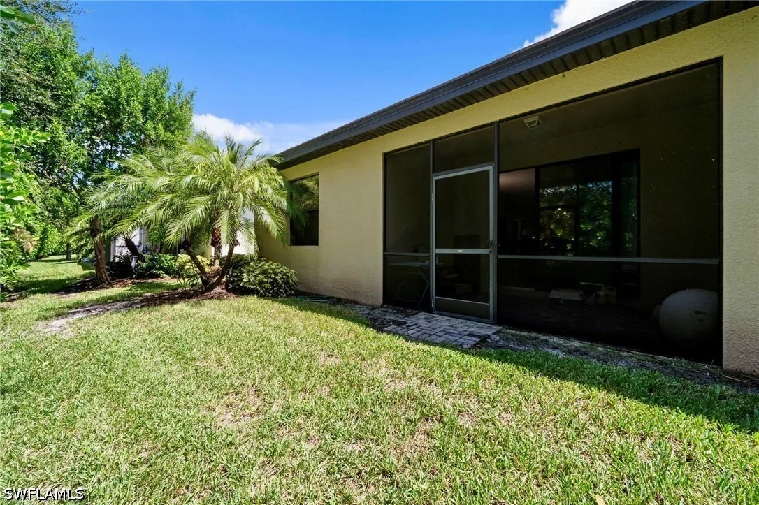 Photo of 9086 Woodhurst Drive