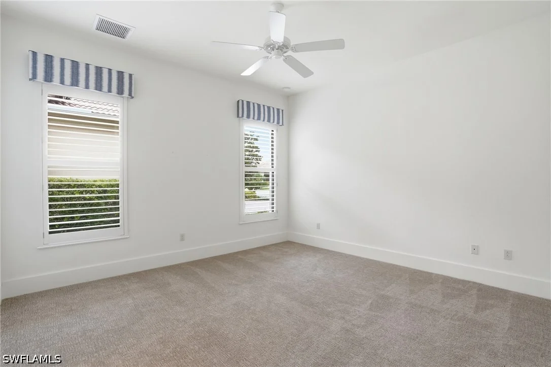 Photo of 5717 Hammock Isles Drive