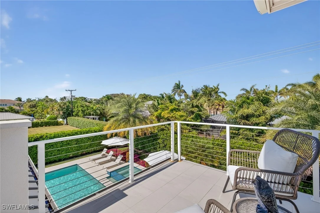 Photo of 405 7TH Avenue N