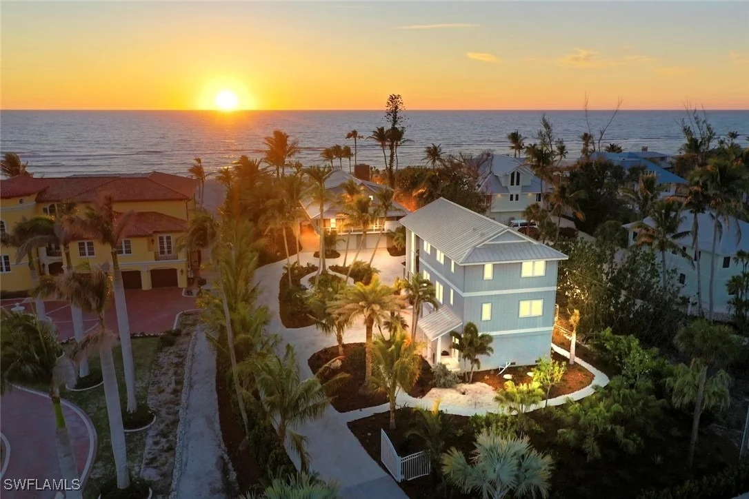 Photo of 16886 Captiva Drive