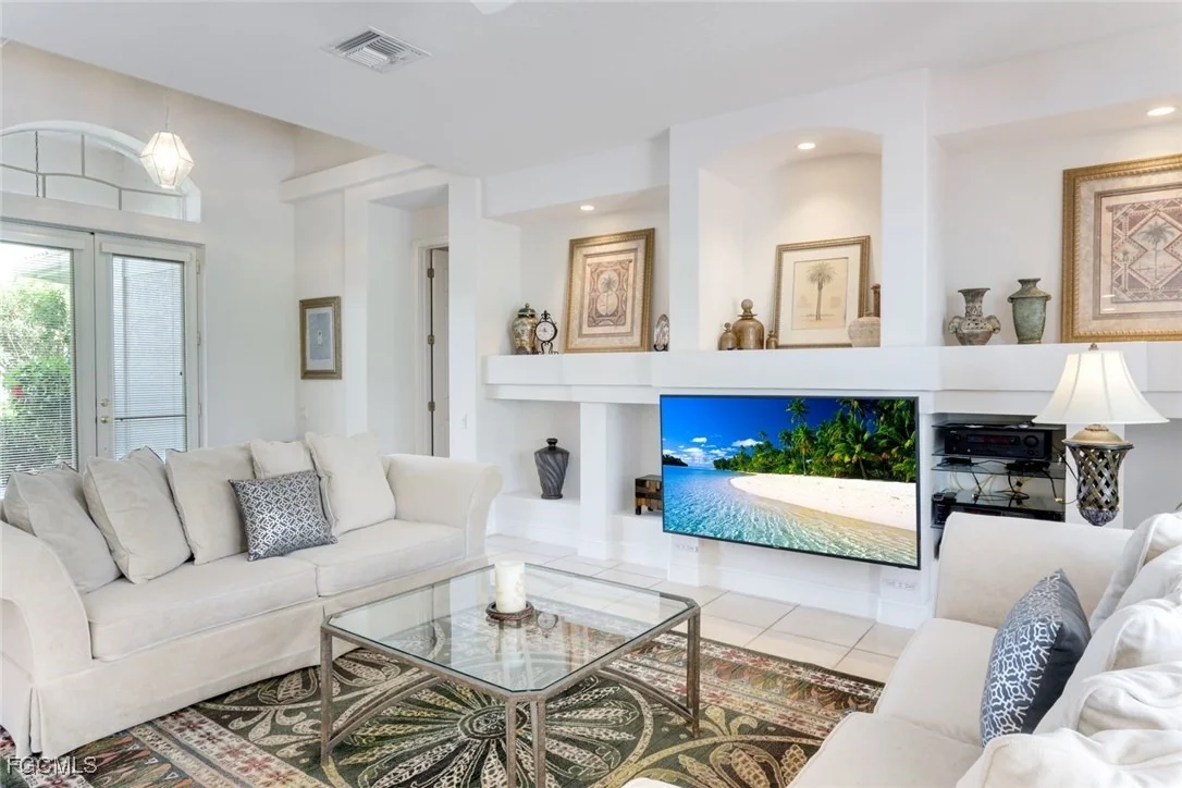 Photo of 5609 Harbour Circle