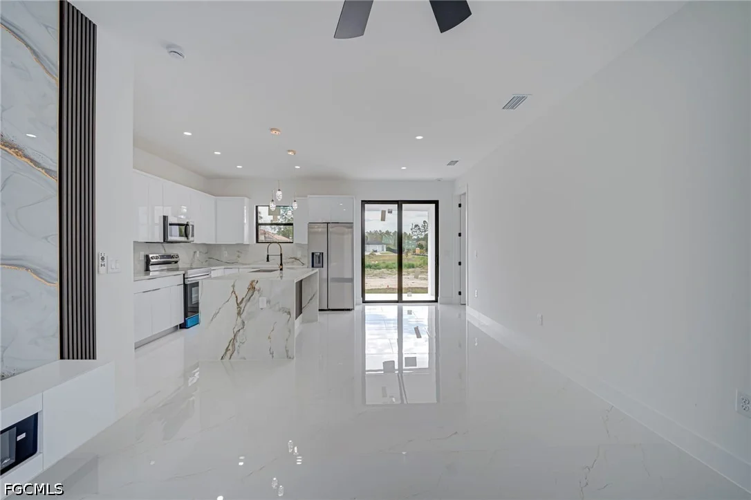 Photo of 1002 Pine Avenue