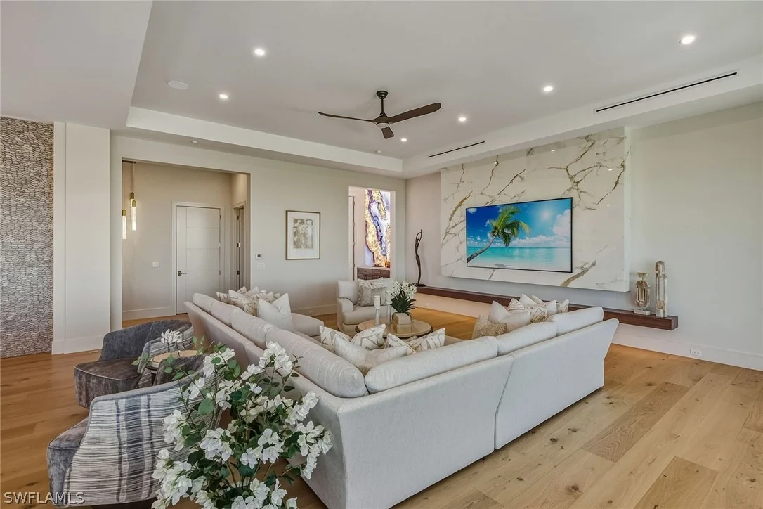 Photo of 598 Spinnaker Drive