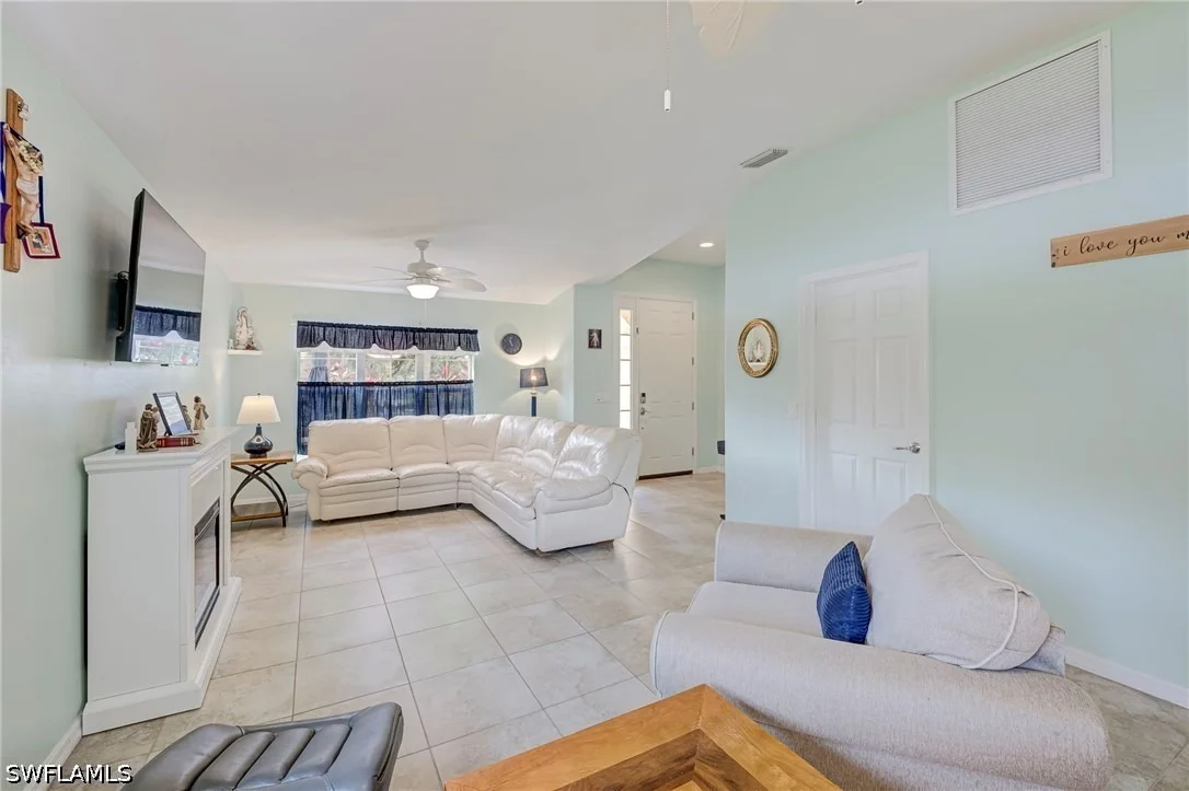 Photo of 4149 Madison Street