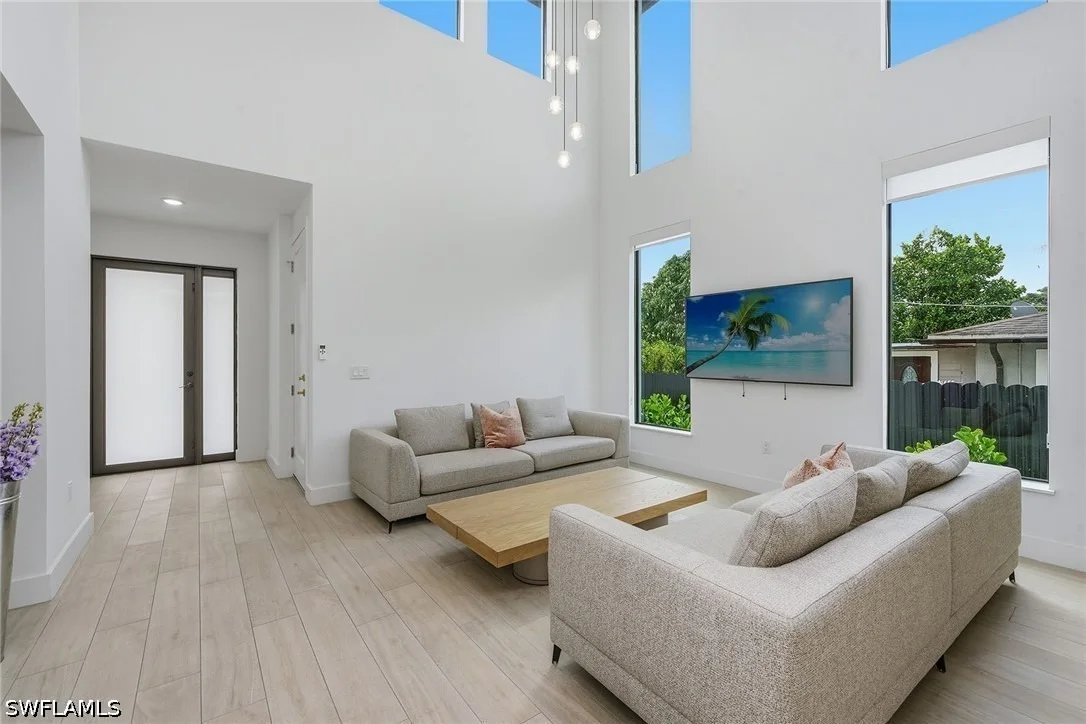 Photo of 3400 Canal Street