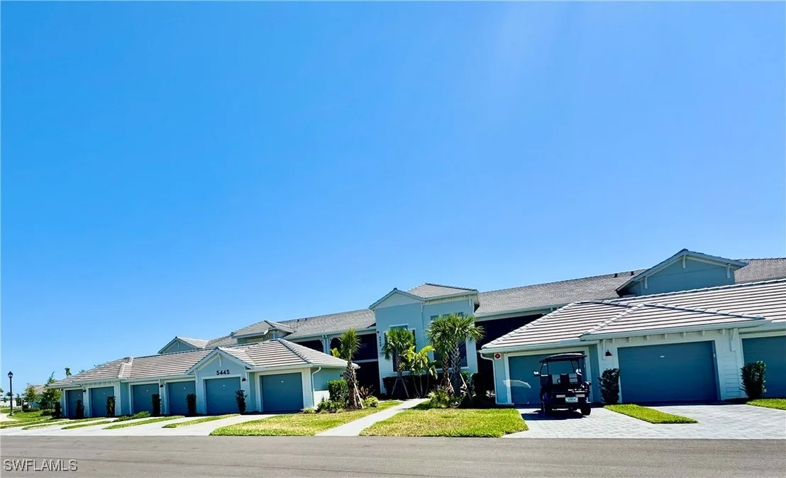 Photo of Unit 3012 at 5445 Double Eagle Circle