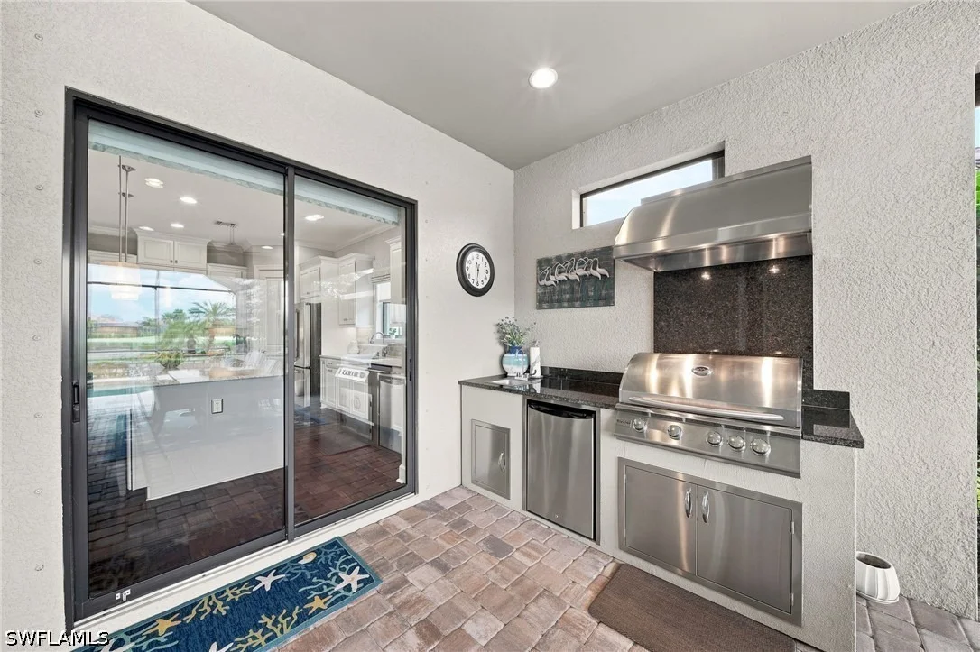Photo of 9392 Terresina Drive