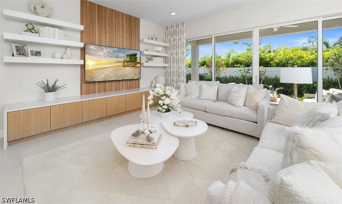 Photo of 2669 Hyacinth Place
