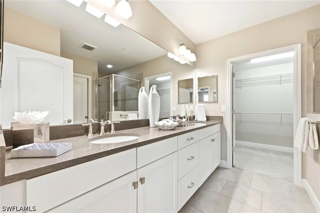 Photo of Unit 1302 at 6977 Avalon Circle