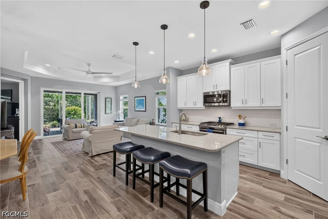 Photo of 2183 Marquesa Circle