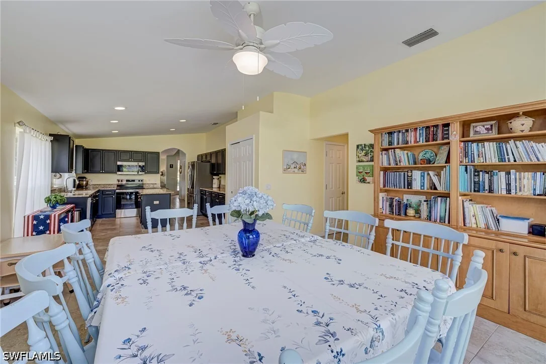 Photo of 4149 Madison Street