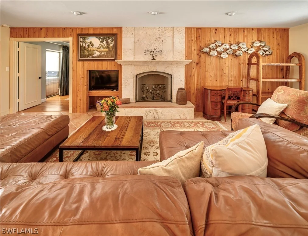 Photo of 427 Torrey Pines Point