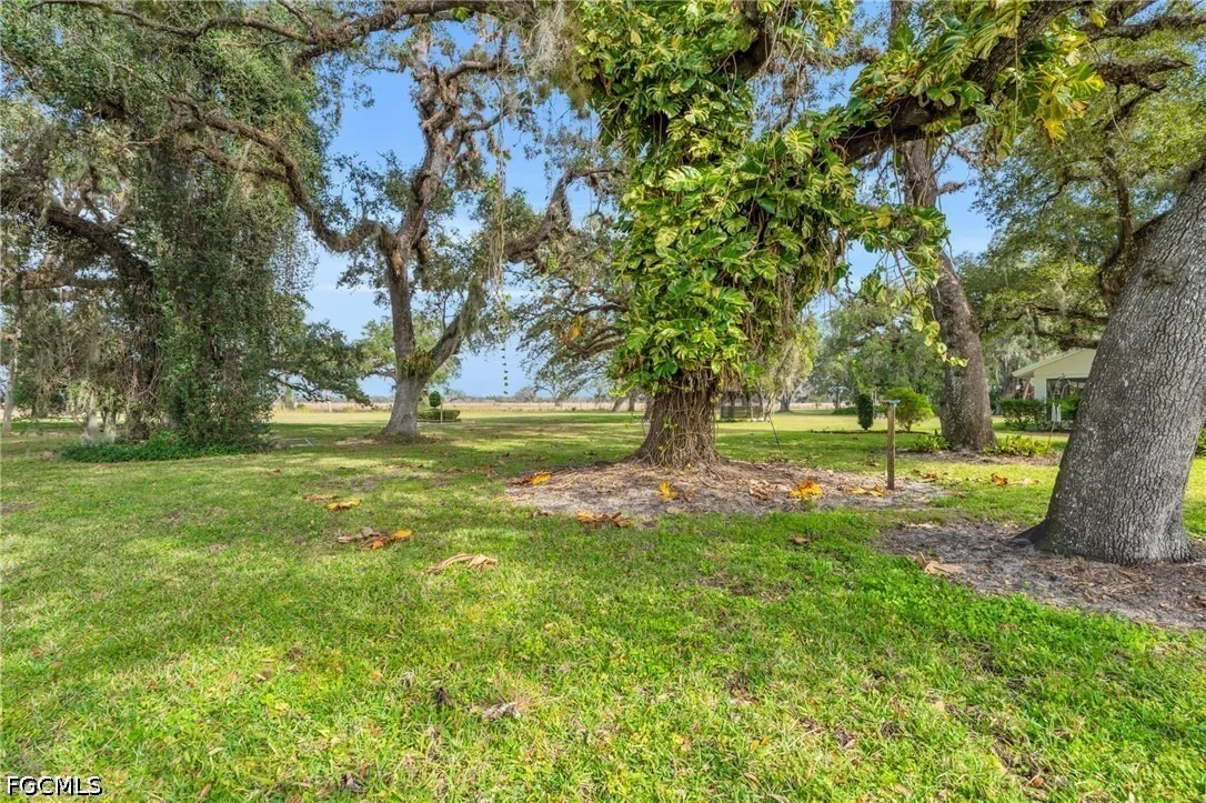 Photo of 1210 Riverbend Drive