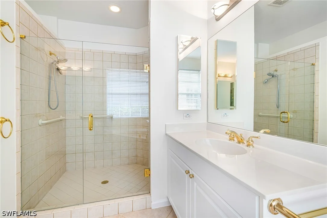 Photo of 9279 Oak Strand Drive