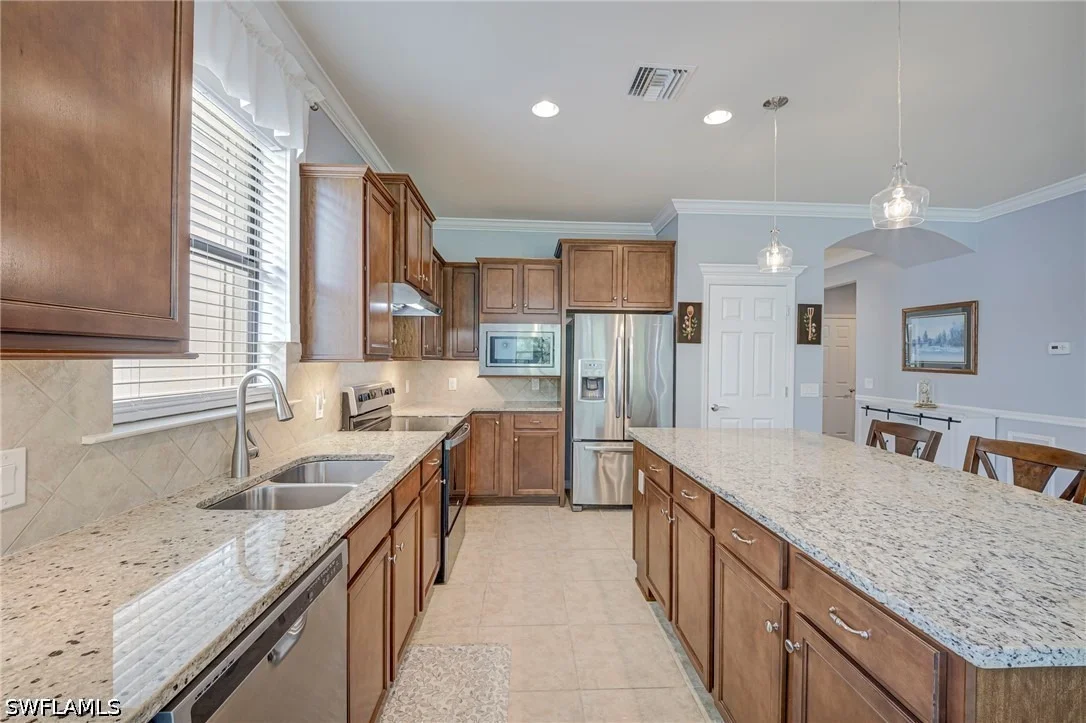 Photo of 6085 Triumph Lane