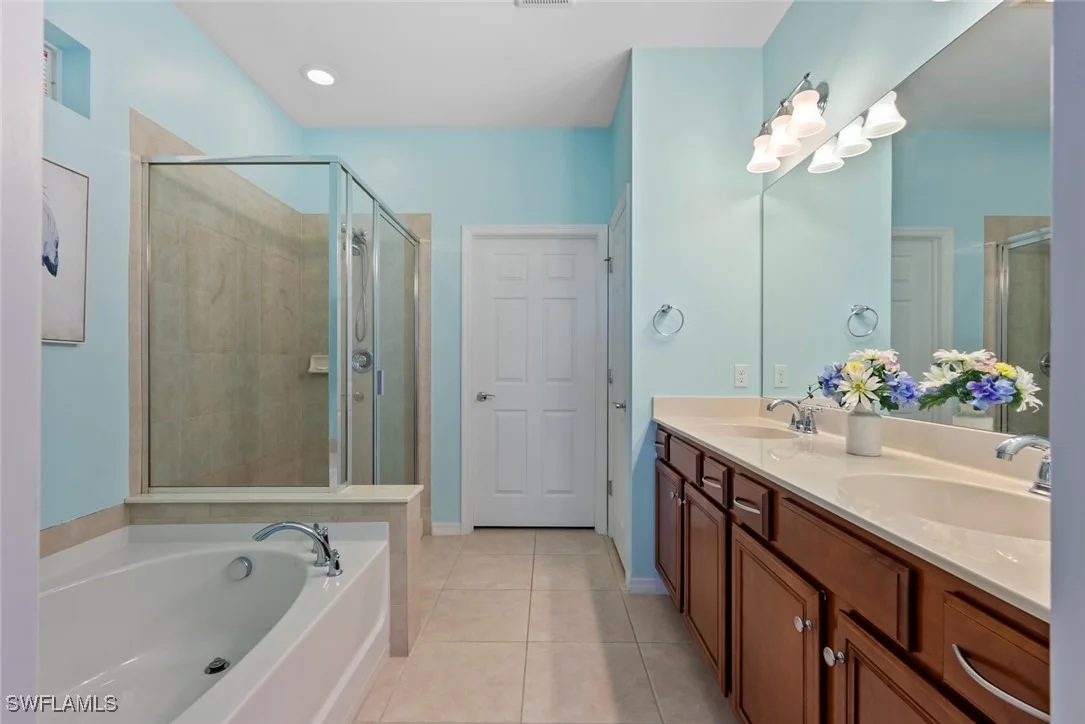 Photo of 6101 Victory Drive