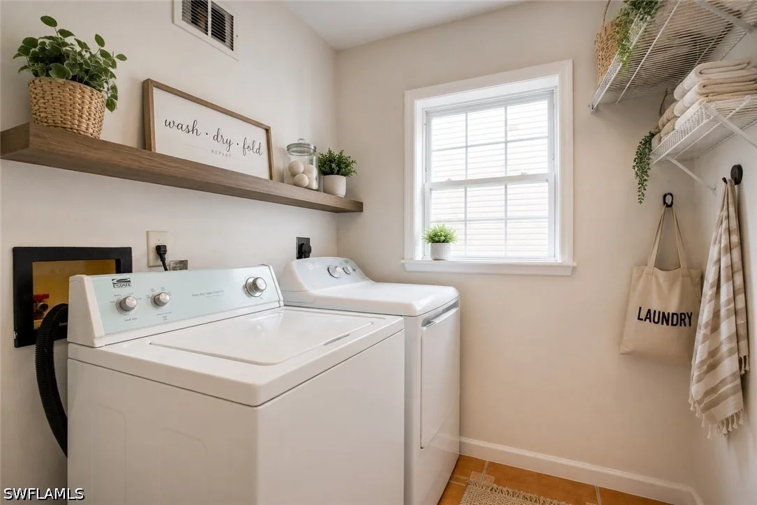 Photo of 434 Leawood Circle