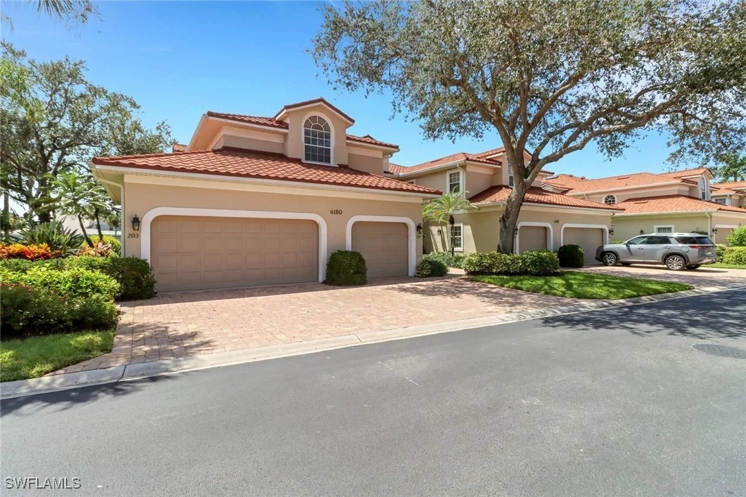 Photo of Unit 203 at 6180 Reserve Circle