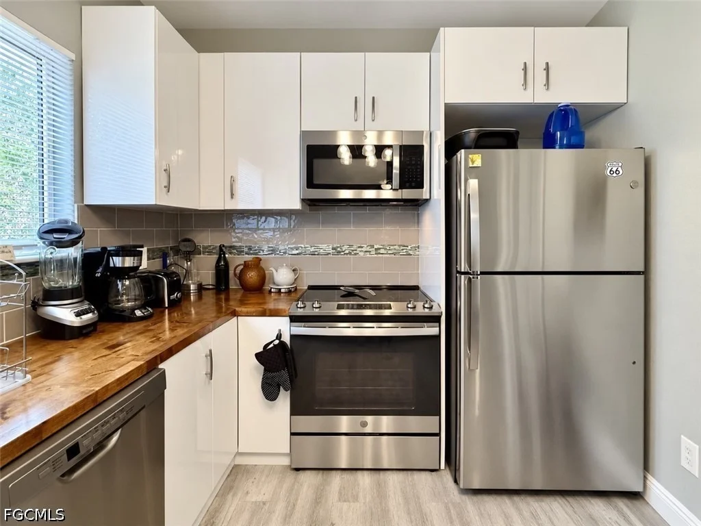 Photo of 4029 Albany Road