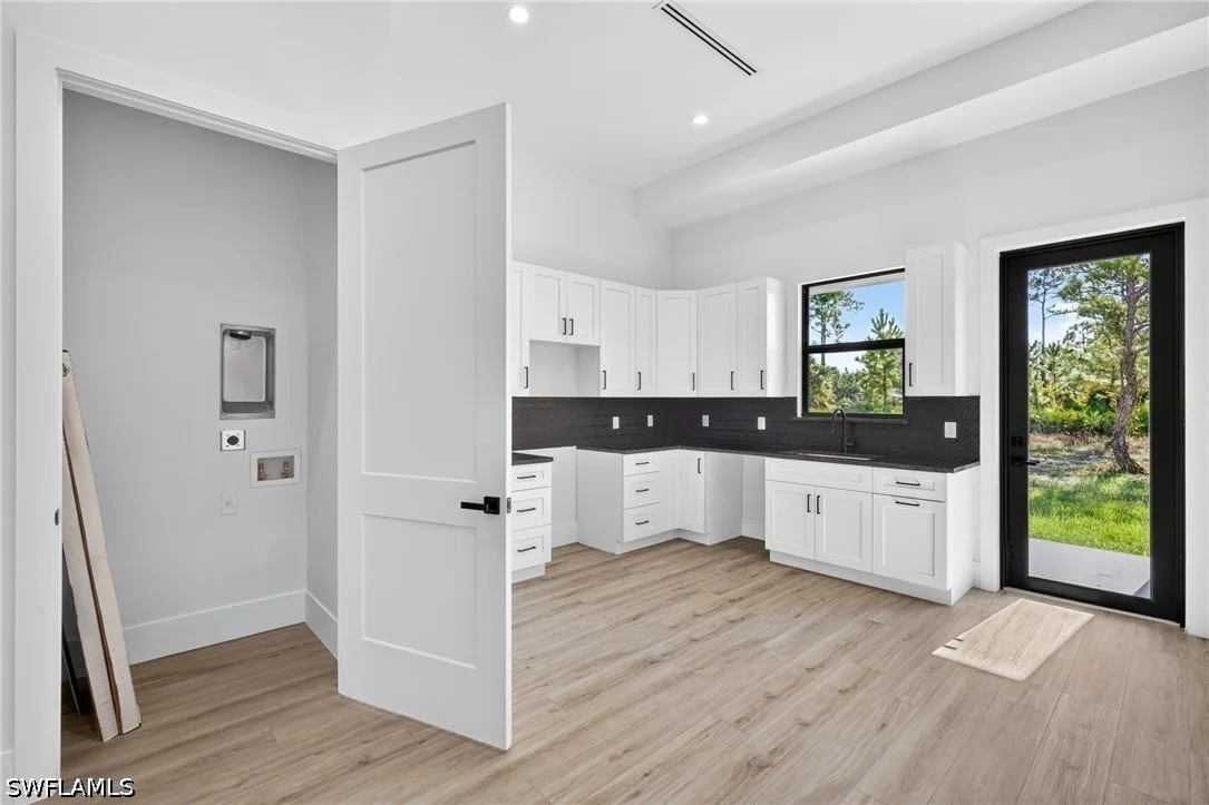 Photo of 4164 Everglades Boulevard N