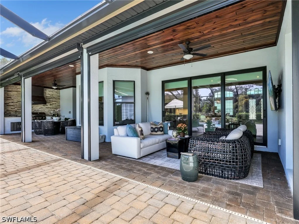 Photo of 2227 Somerset Place