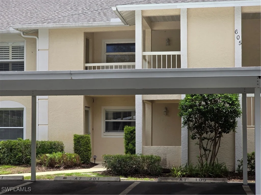 Photo of Unit 203 at 605 Squire Circle