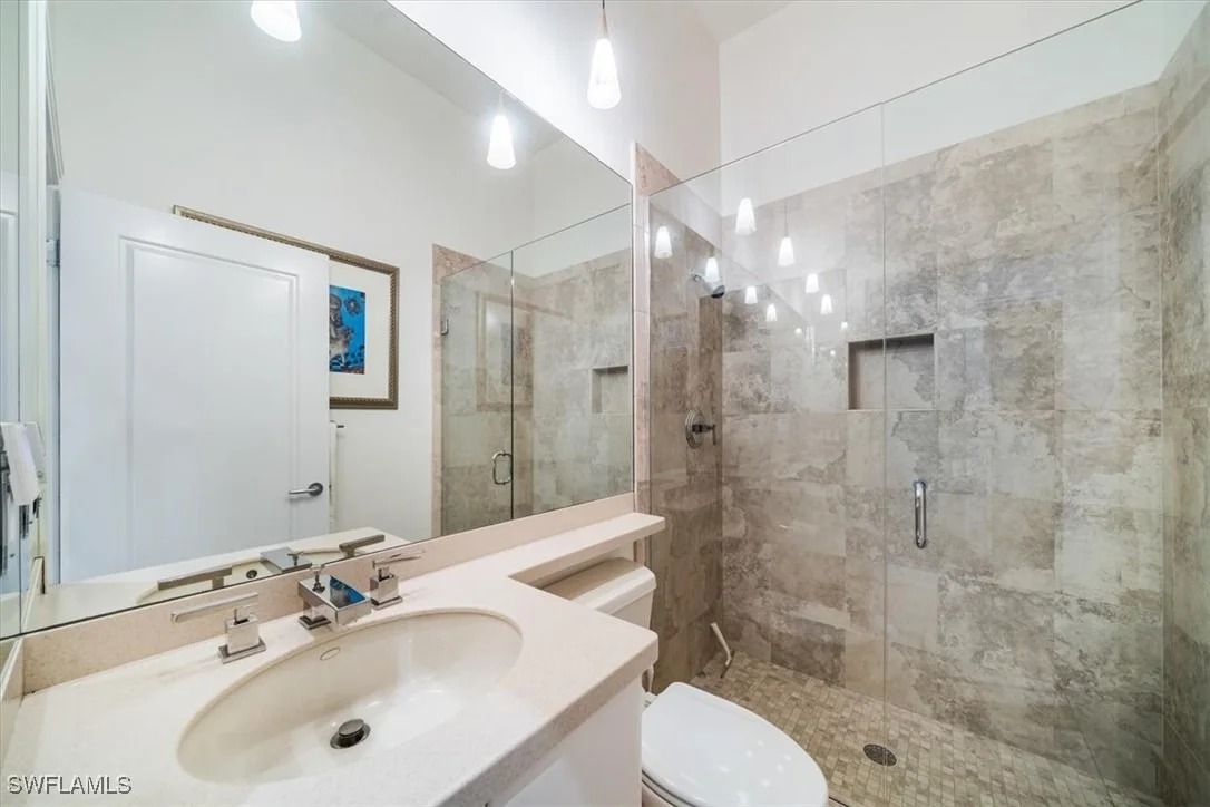 Photo of 367 5th Avenue N