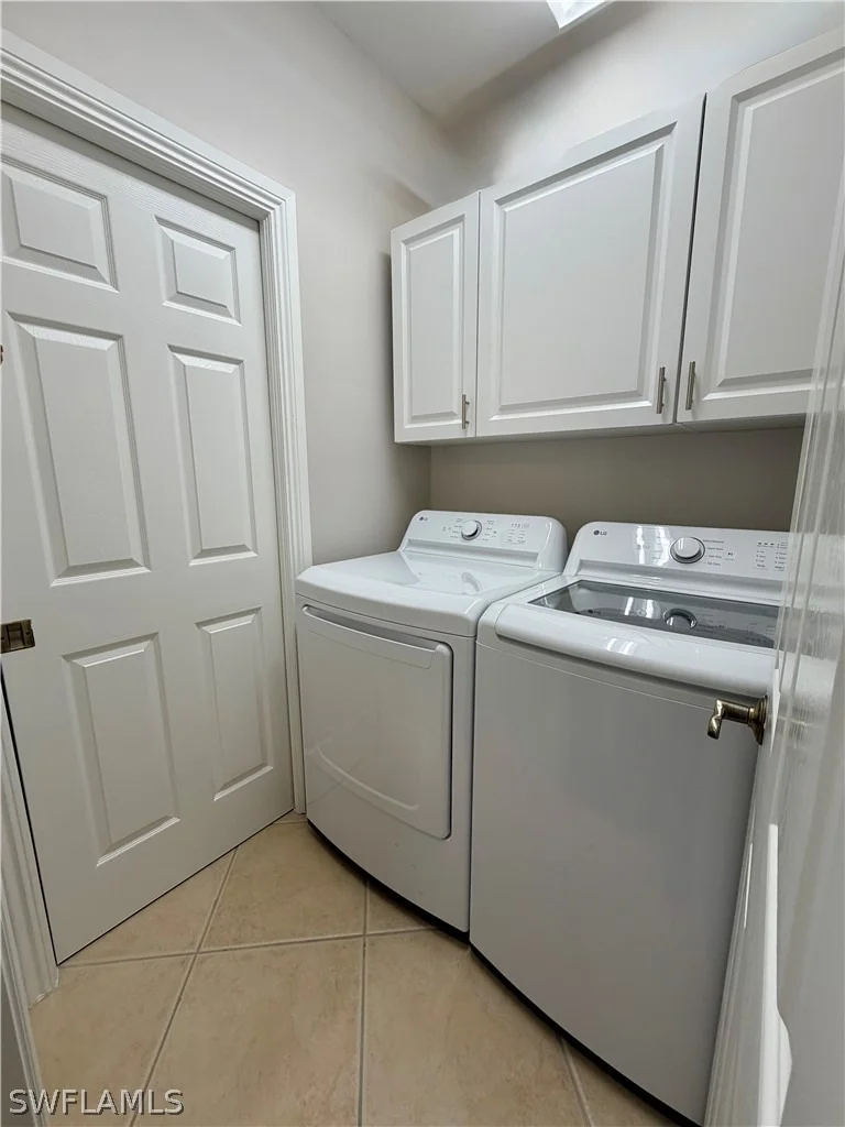 Photo of Unit 7710 at 9113 Michael Circle