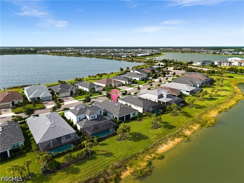 Photo of 42364 Edgewater Drive