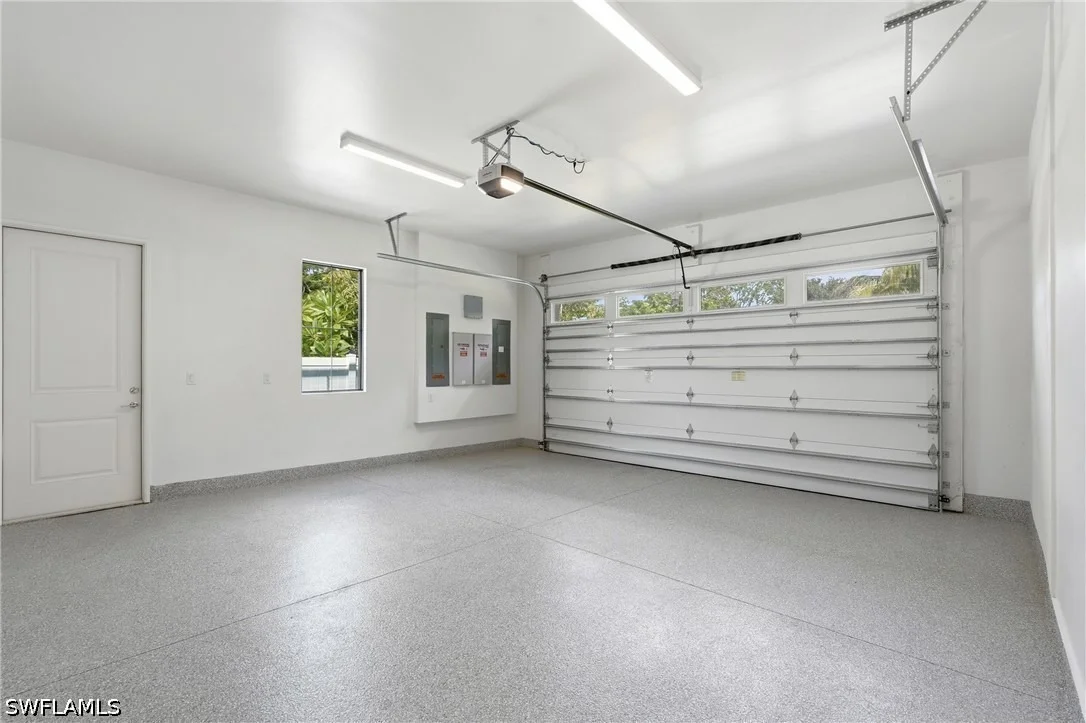 Photo of 1102 9th Avenue N