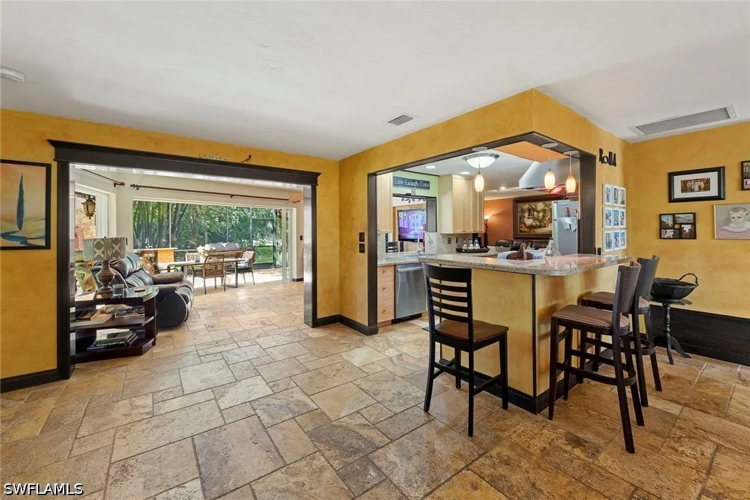 Photo of 511 Eastwood Drive