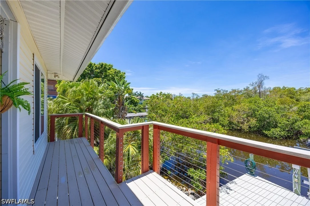 Photo of 2958 Poplar Street