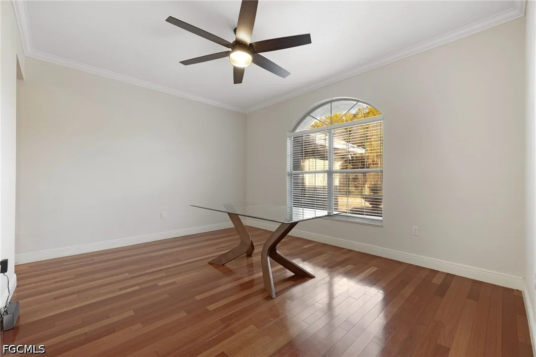 Photo of 1261 Riverbend Drive