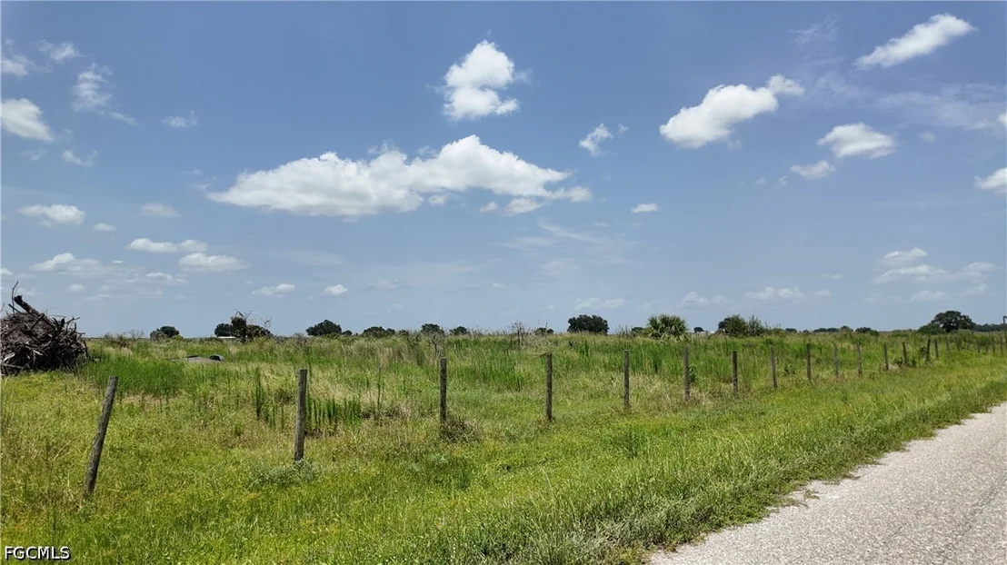 Photo of 2001/2011 Graham Road
