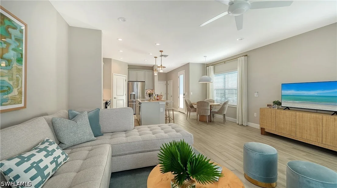 Photo of Unit 0105 at 5129 Draco Circle
