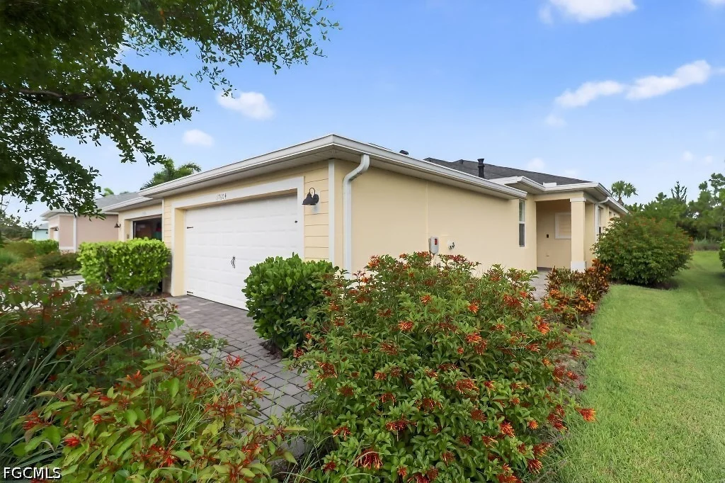 Photo of 17604 Wayside Bend
