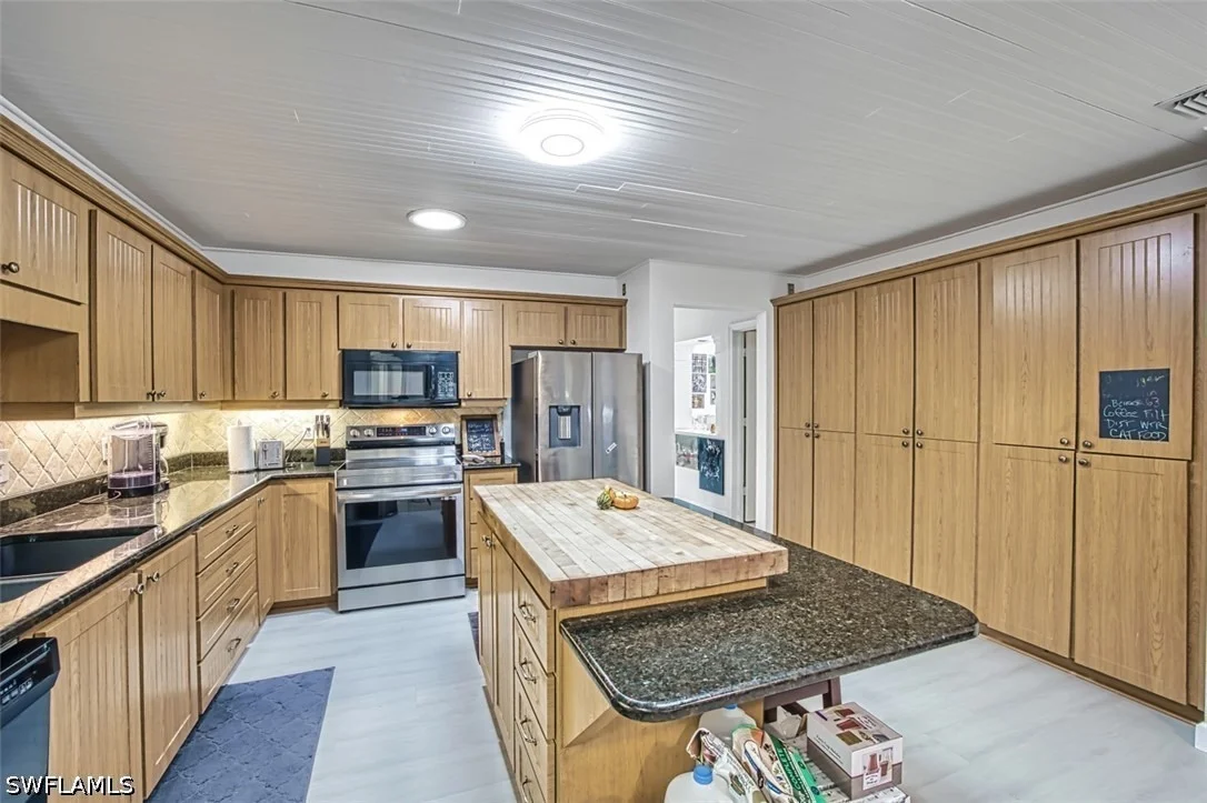 Photo of 2490 Outrigger Lane