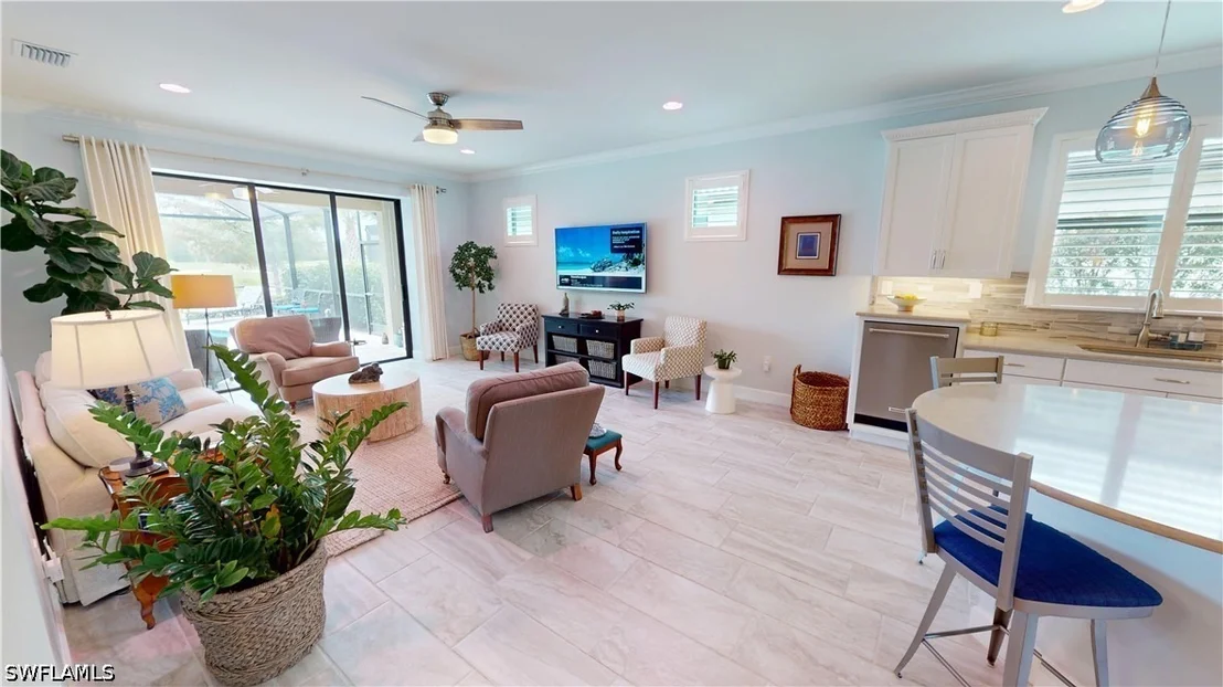 Photo of 6435 Rushmore Road