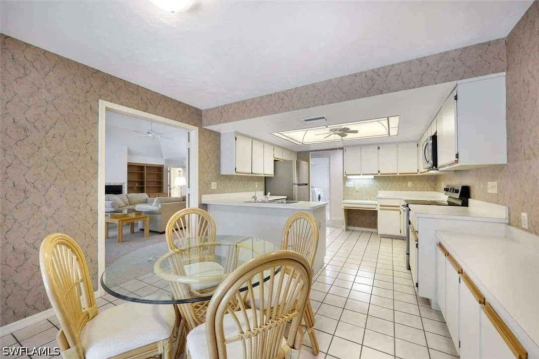 Photo of 2207 Imperial Golf Co Boulevard