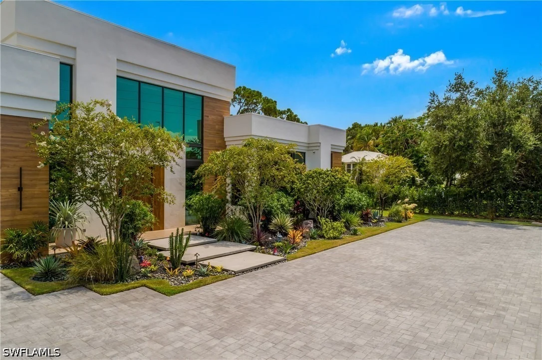 Photo of 6616 Trail Boulevard
