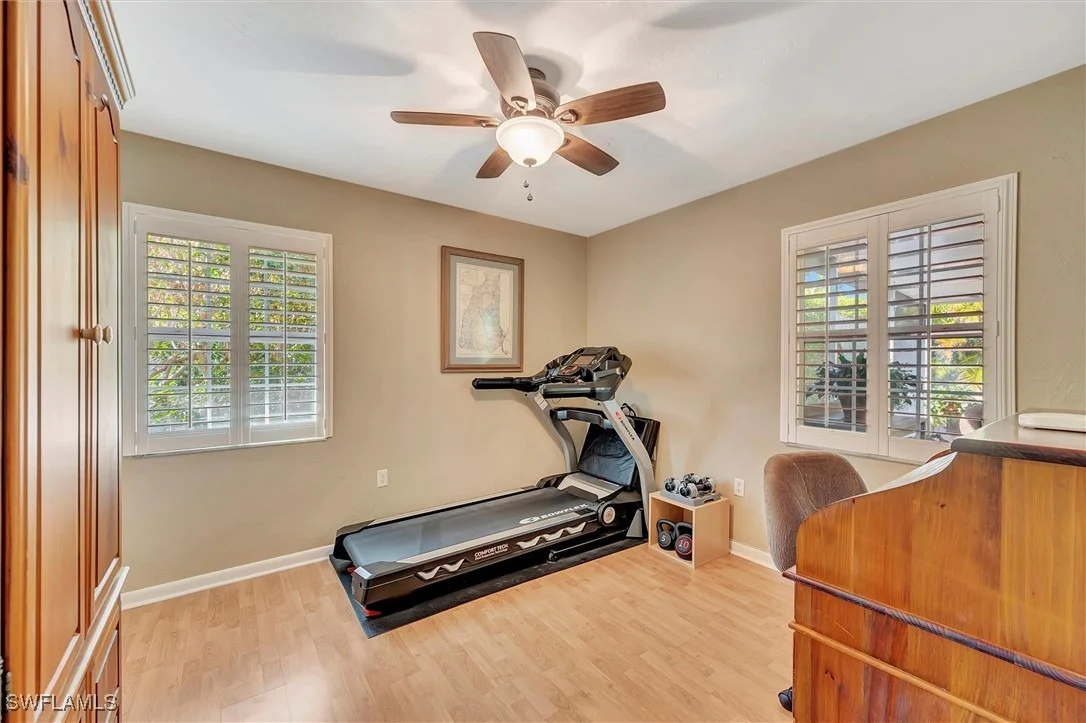 Photo of 715 96th Avenue N