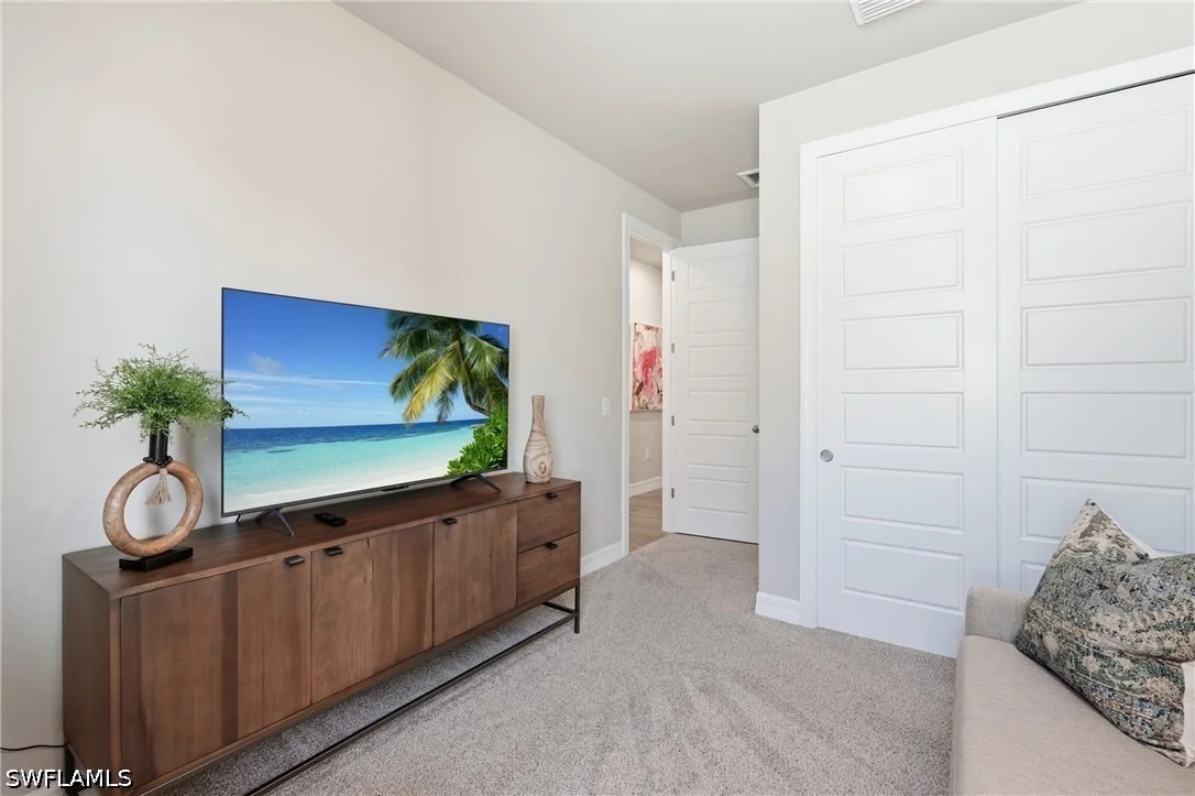 Photo of 44573 Frontier Drive