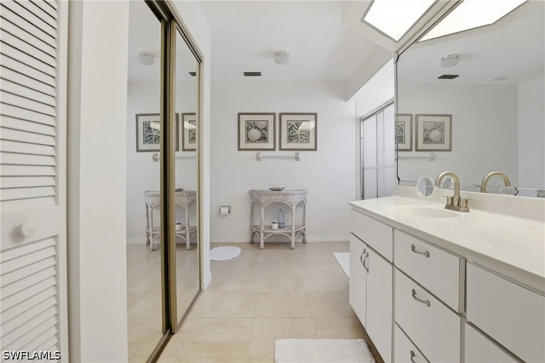 Photo of Unit B21 at 660 Wiggins Bay Drive