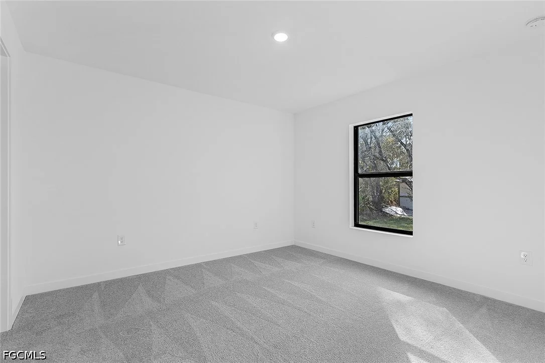 Photo of 846 Guienne Lane