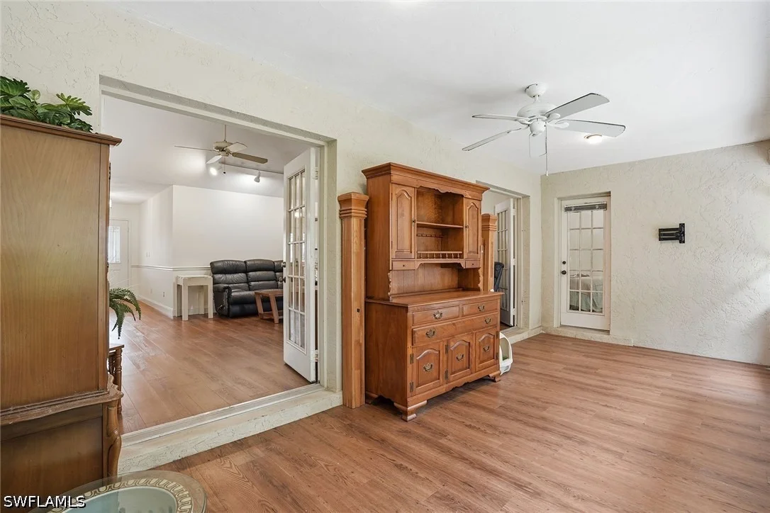 Photo of 4581 Chippendale Drive
