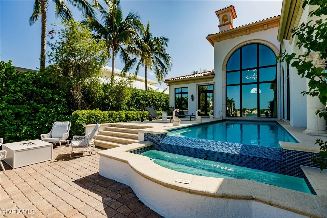 Photo of 2450 Tarpon Road