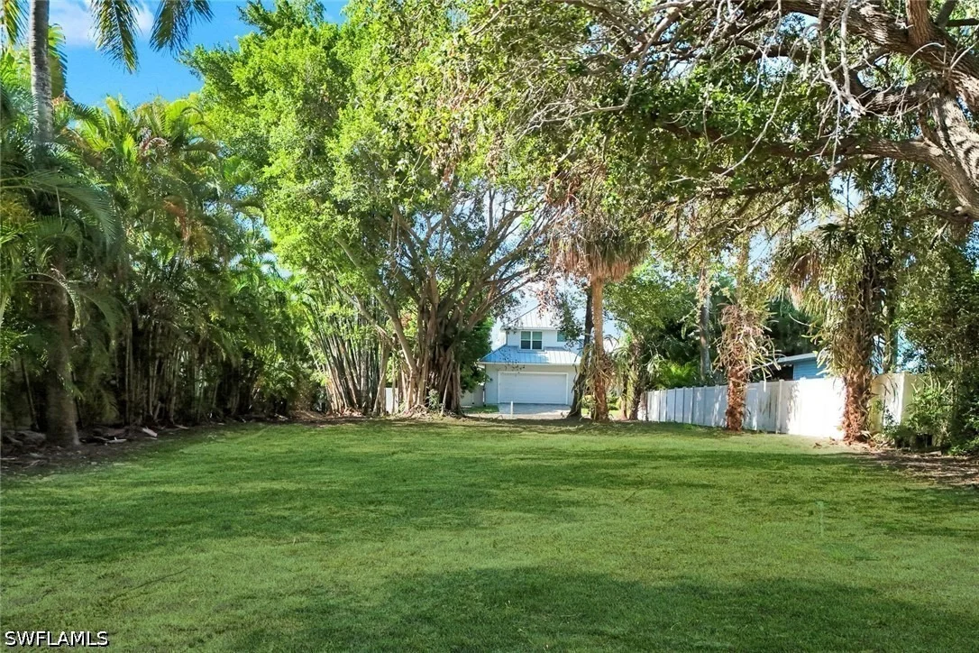 Photo of 760 1st Avenue N
