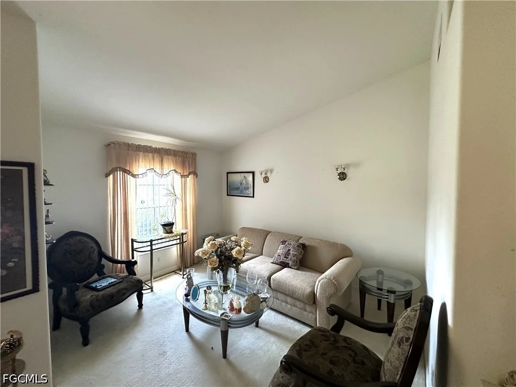 Photo of 2409 Del Ray Place
