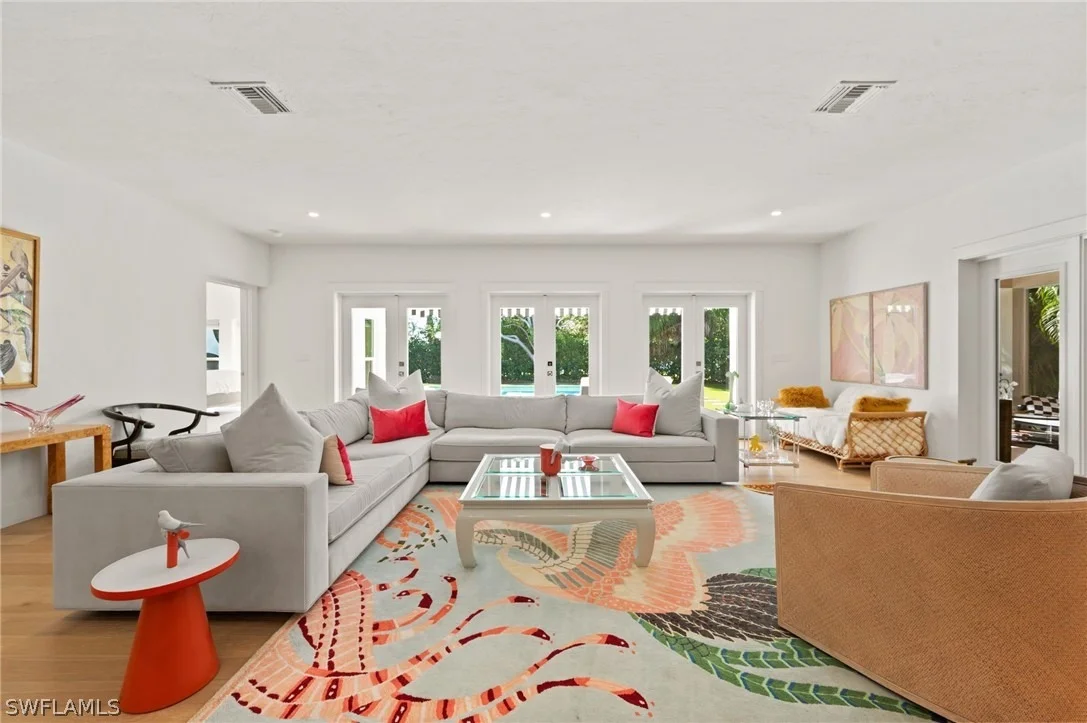 Photo of 1949 ALAMANDA Drive