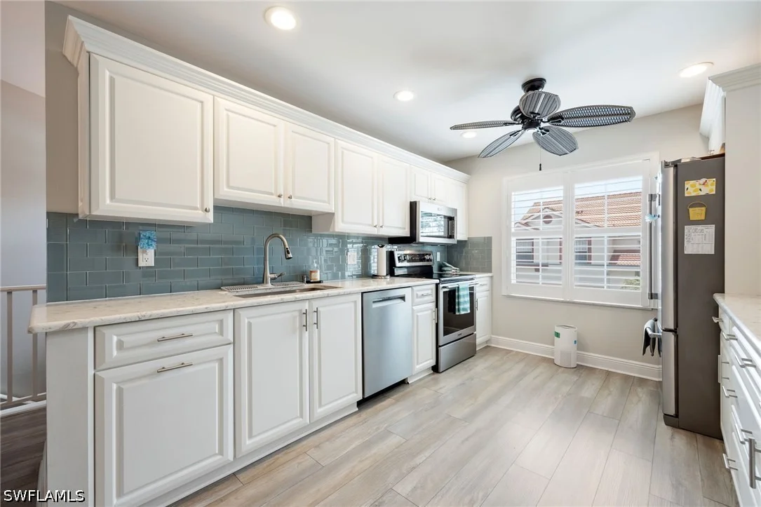 Photo of Unit 201 at 624 Windsor Square